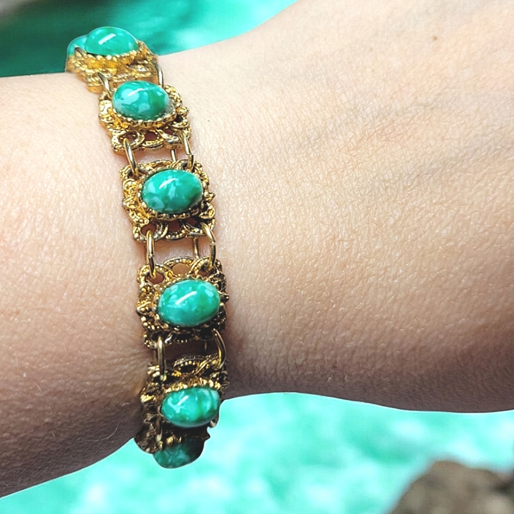 Mid Century cabochon bracelet costume jewelry fold over clasp
